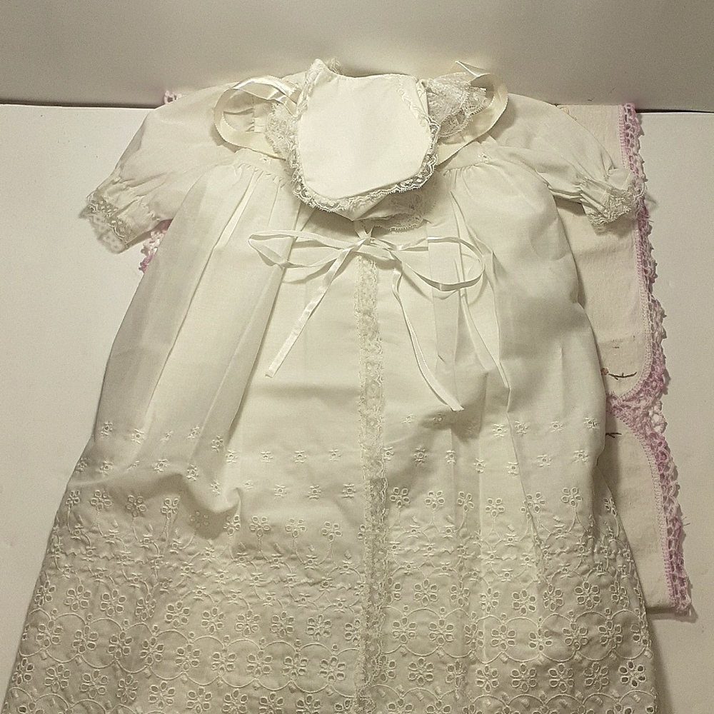 Child's 4 piece Christening trousseau